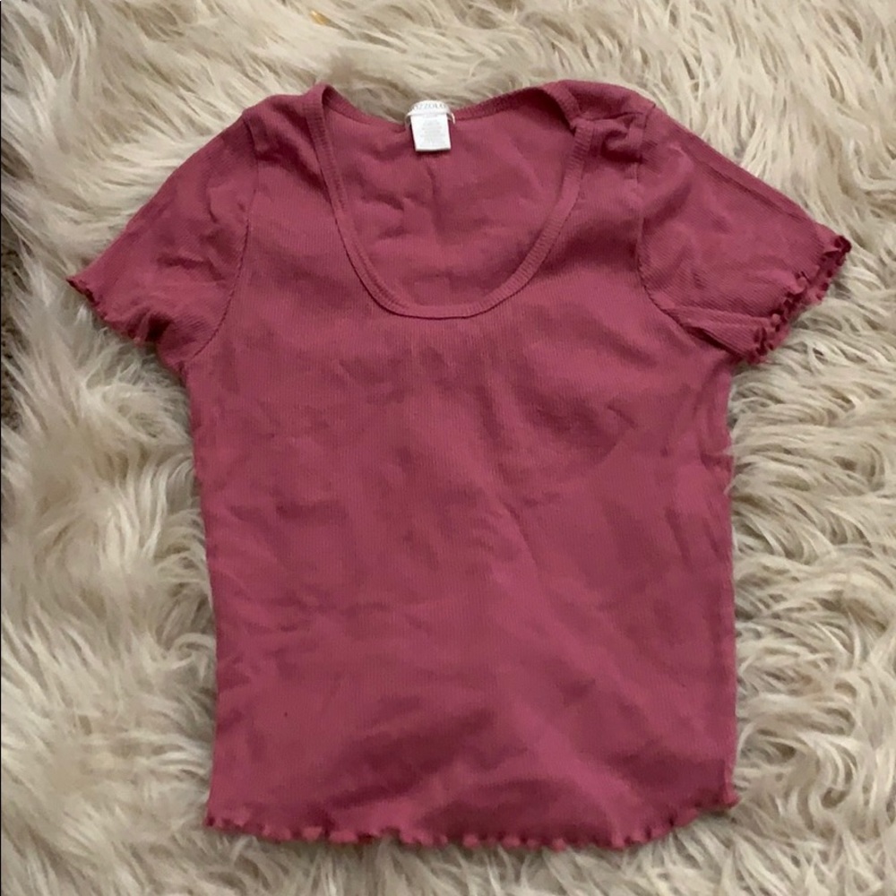 pink crop top
